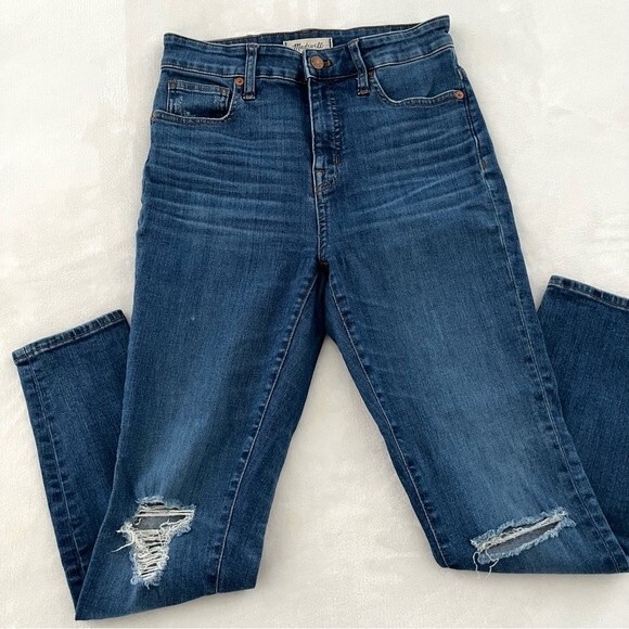 Madewell Curvy High Rise Skinny Crop Jeans in Delmar Distressed Wash, Size 26 - Picture 6 of 11